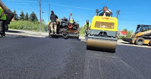 Best Driveway Crack Filling  in Huntington Beach, CA